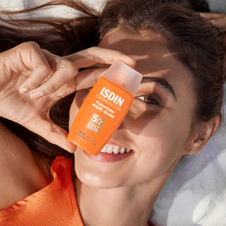 ISDIN Fotoprotector Fusion Water Magic Glow Solar SPF30 50ml